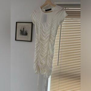 NWT 🏷️ Lioness Ribbed/Ruched Short Sleeve White Mini Dress